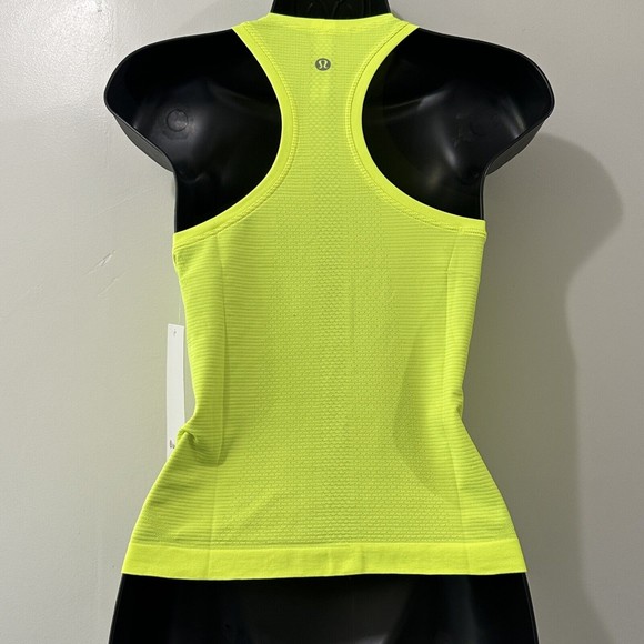 Lululemon Swiftly Tech Racerback Tank Top 2.0 Race Length Highlight Yellow 6 - Picture 8 of 13
